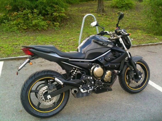 XJ6 003