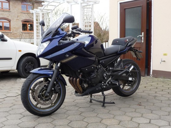 XJ6 Web