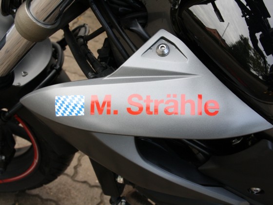 m 002