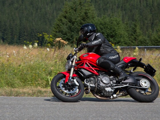 Ducati Monster 1100 Evo