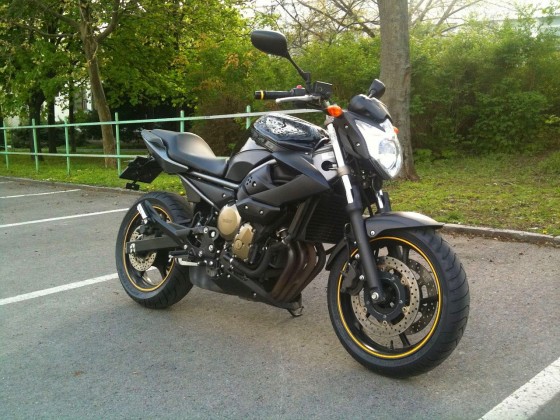 XJ6 007